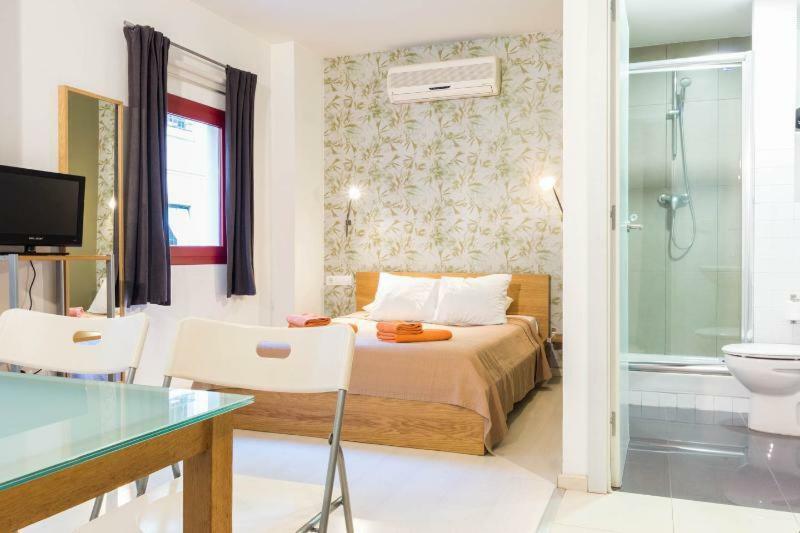 Old City Beach House Barcellona Esterno foto
